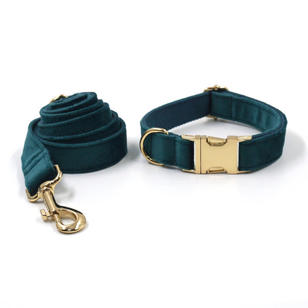 Load image into Gallery viewer, Luxury Velvet Crush Emerald - Leash, Poop Bag Holder &amp; Personalised Collar
